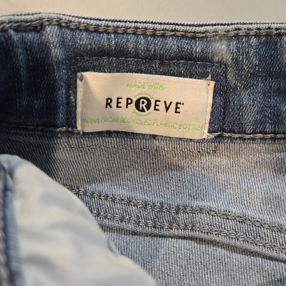 Calvin Klein Jeans Light Blue Denim (7c2) - Picture 5 of 9